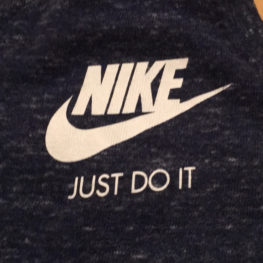 Nike Racerback Blue Tank-top - Girls Medium - Picture 4 of 5